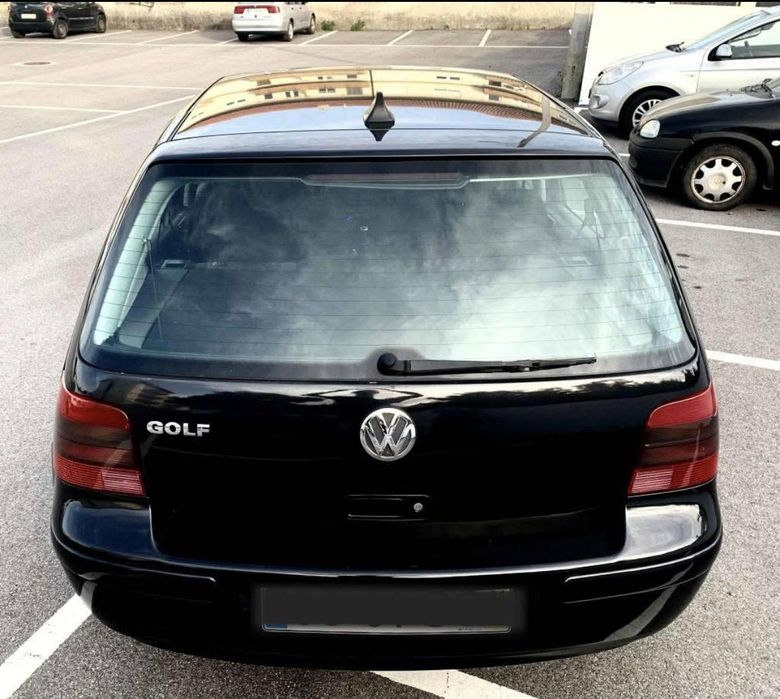Golf 4 ano 2001, motor não trabalha vendo para peças