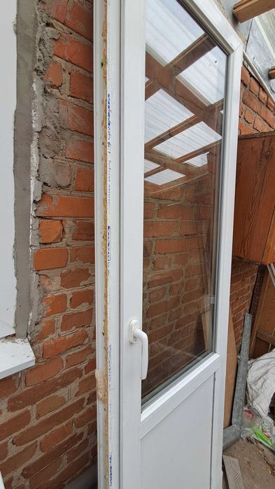 Металопластикові двері на балкон