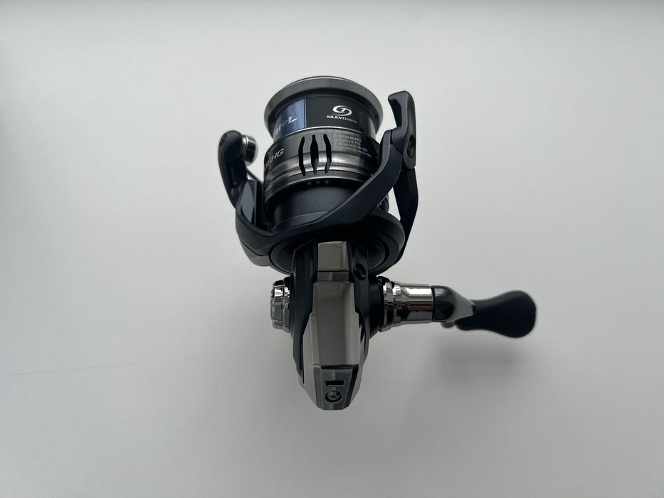 Котушка Shimano 22 Miravel 2500shg