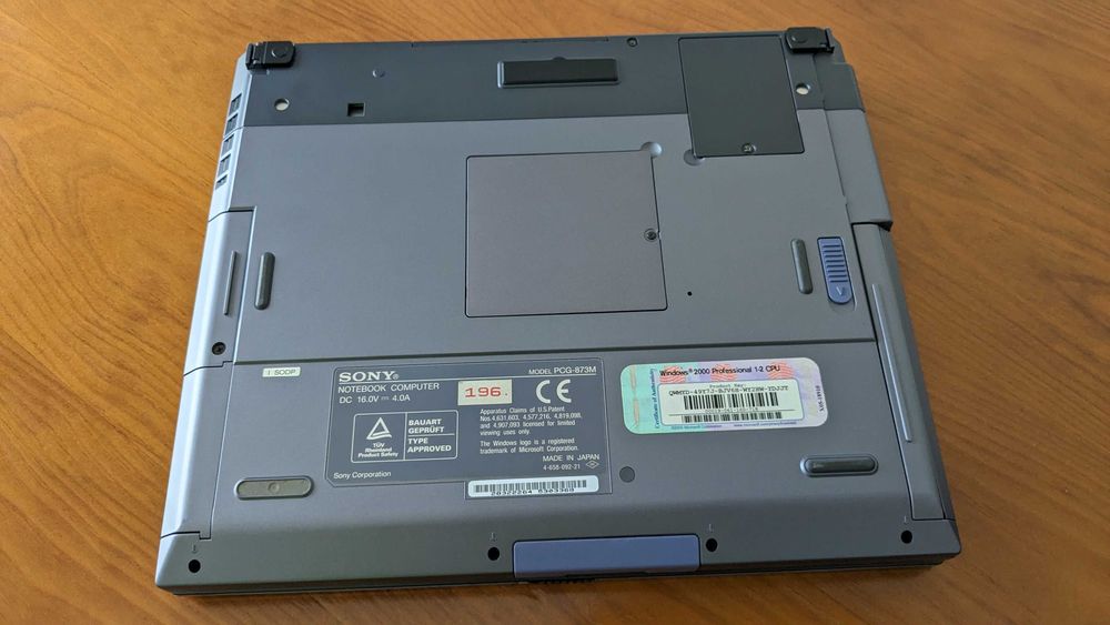 Laptop Sony VAIO PCG-873M