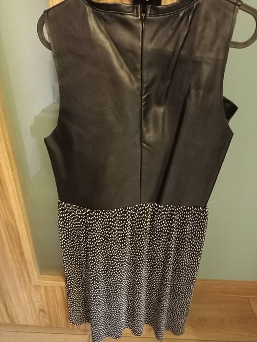 Sukienka marka Zara L