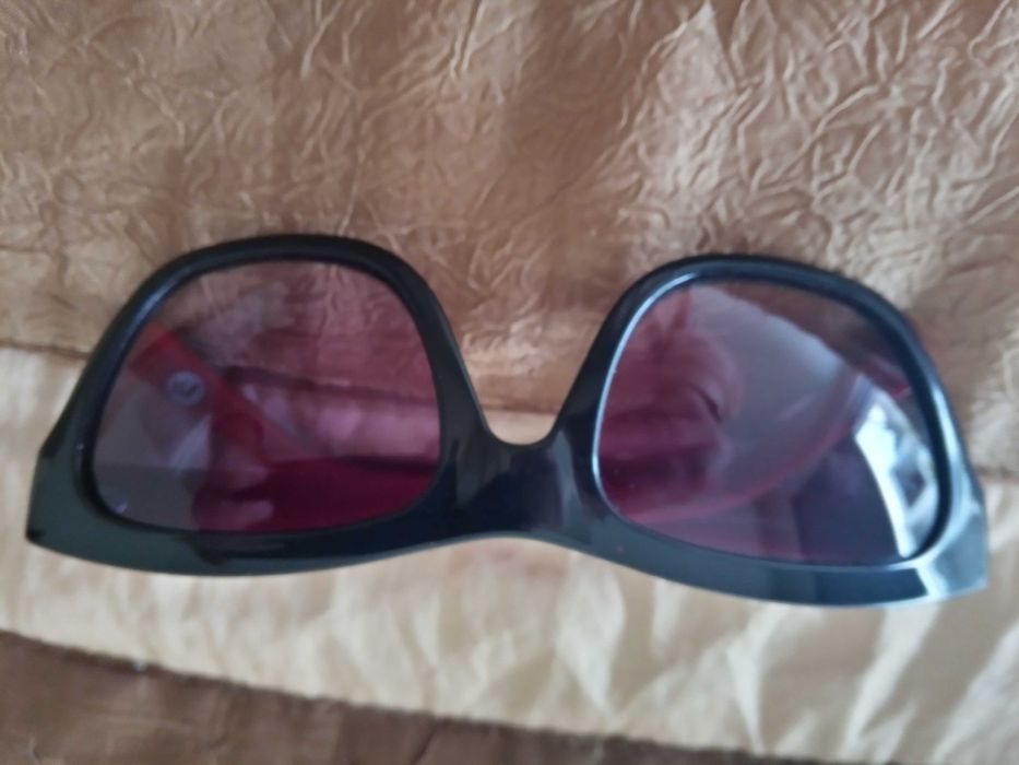 Óculos de sol Red Stripe Novos!!!