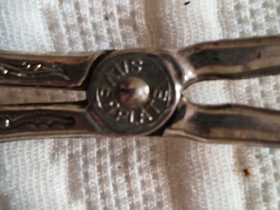 Vintage cake server with silver plating434038196374097923