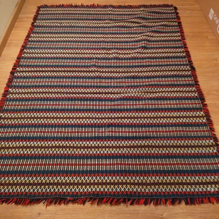 Manta/colcha/tapete de lã tipo alentejano