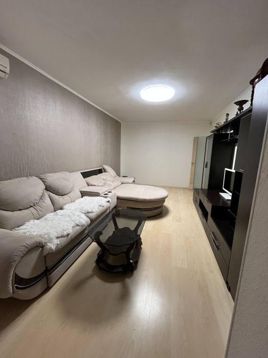 2-комнатная с евроремонтом на Заболотного - Сахарова!