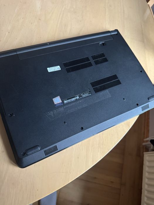 Laptop Dell Vostro 15 3000 series