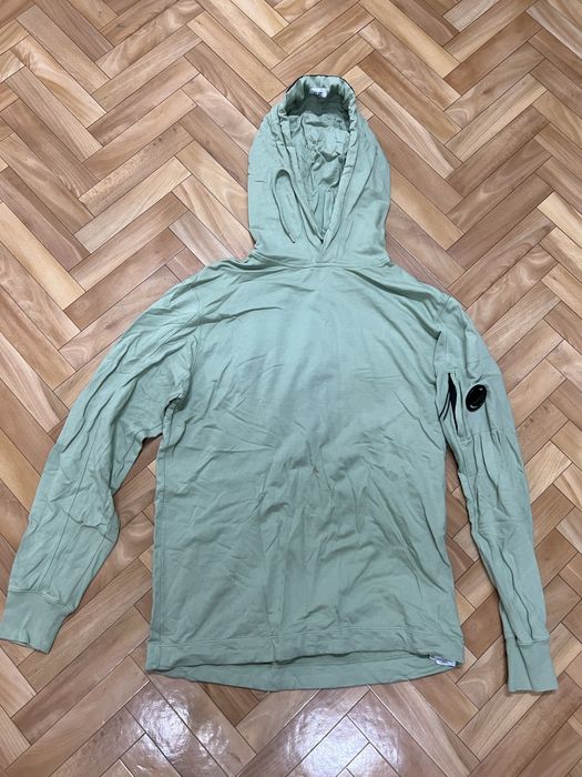 C.P company L з лінзою