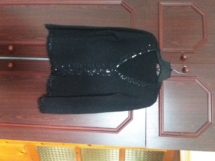 Нарядная кофточка-кардиган