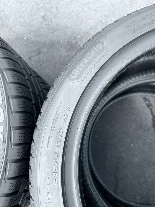 235 45 18 Goodyear Perfomance 3 90% 2023 Шини Зима