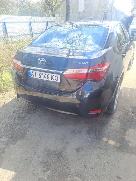 Продам тоету королу