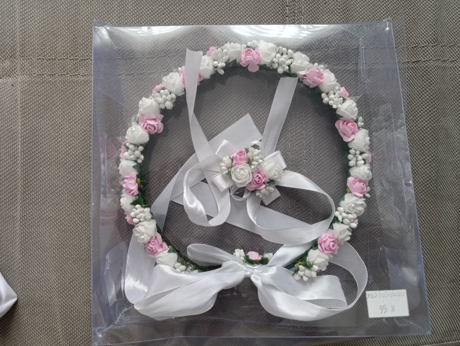 Zestaw komunijny wianek torebeczka