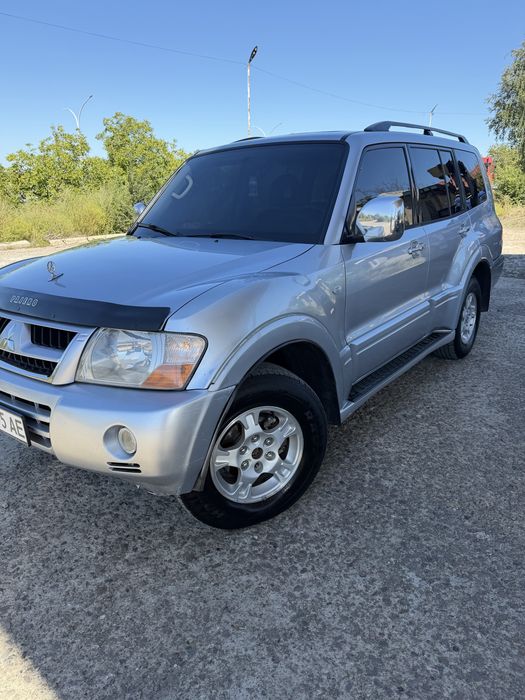 продам Mitsubishi Pajero