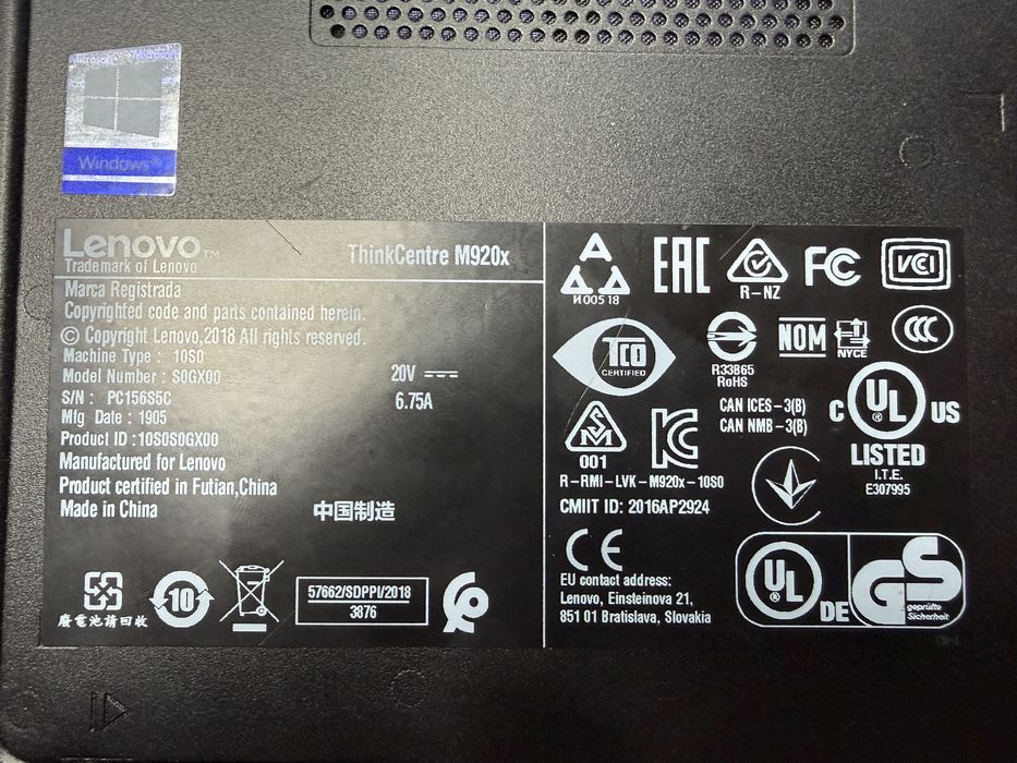 Komputer Lenovo M920x