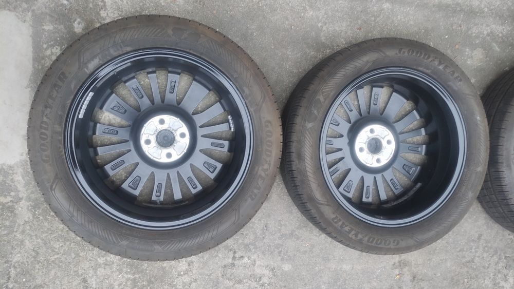 Koła TOYOTA AYGO X CROSS felgi 17 cali 4 x  100,opony  Goodyear  175 / 65 / 17