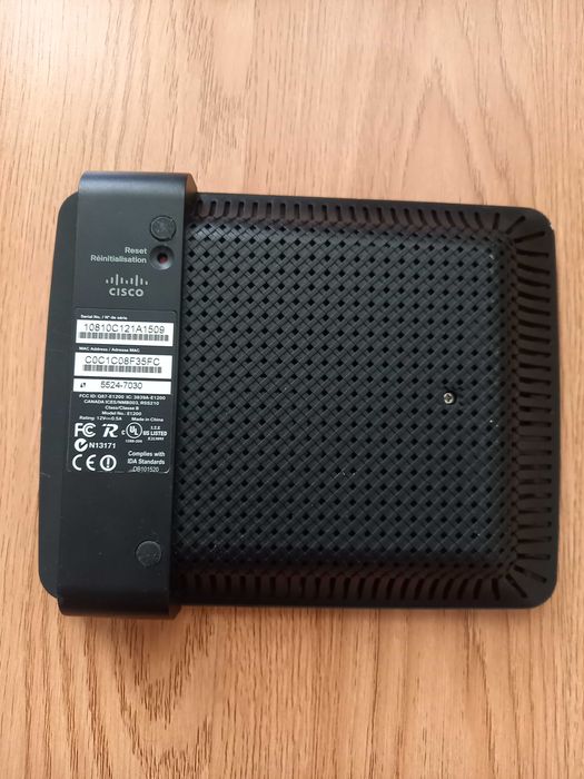 Роутер маршрутизатор Linksys E1200 Cisco