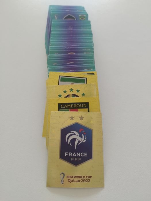 Vendo cromos do Qatar