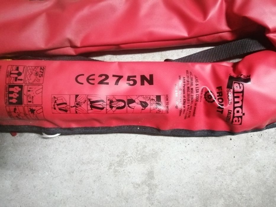 Colete salva vidas 275N espetacular