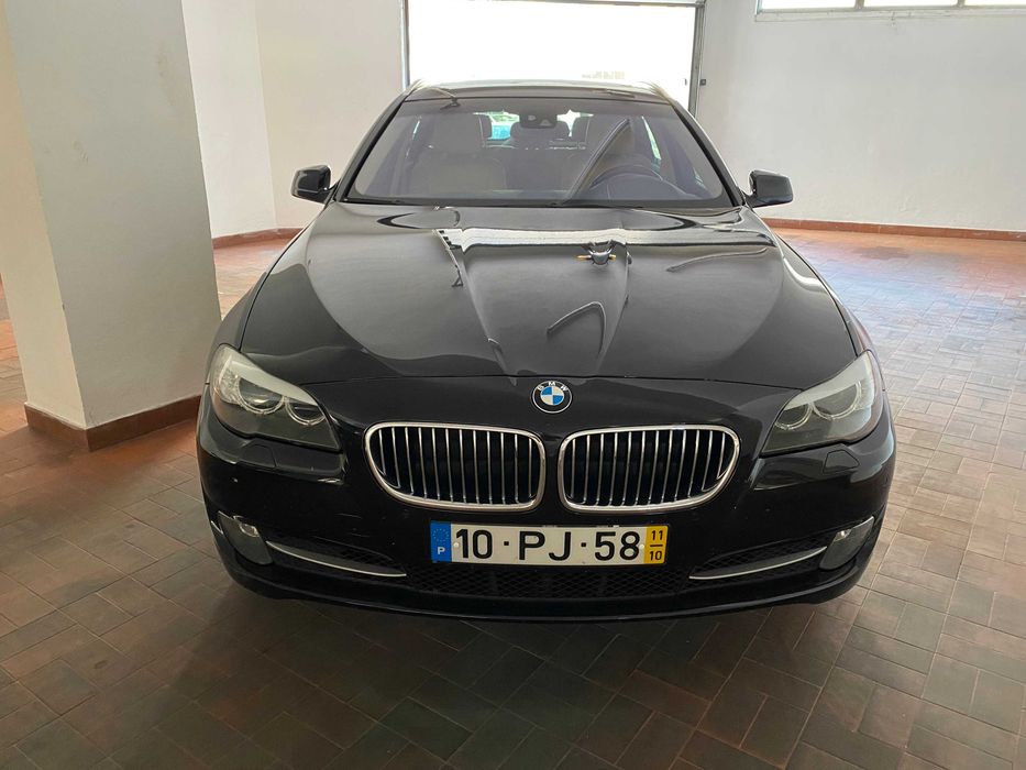 BMW520 Bem Estimada com Extras, Inspeção e Revisão até 30/10/26