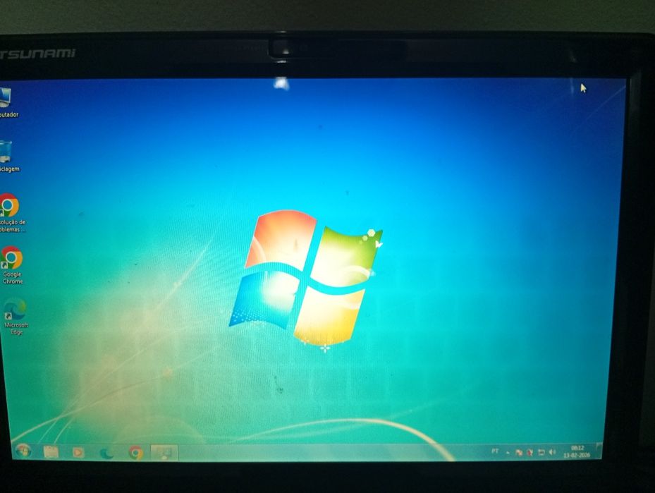 Portátil TSUNAMI