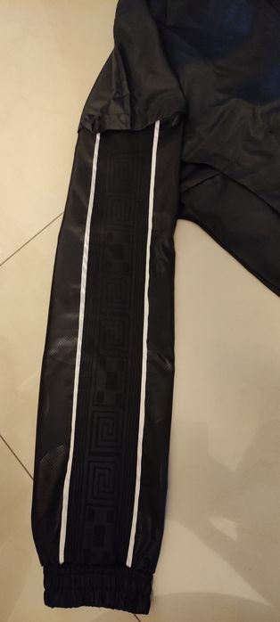 Kurtka wiatrówka Nike