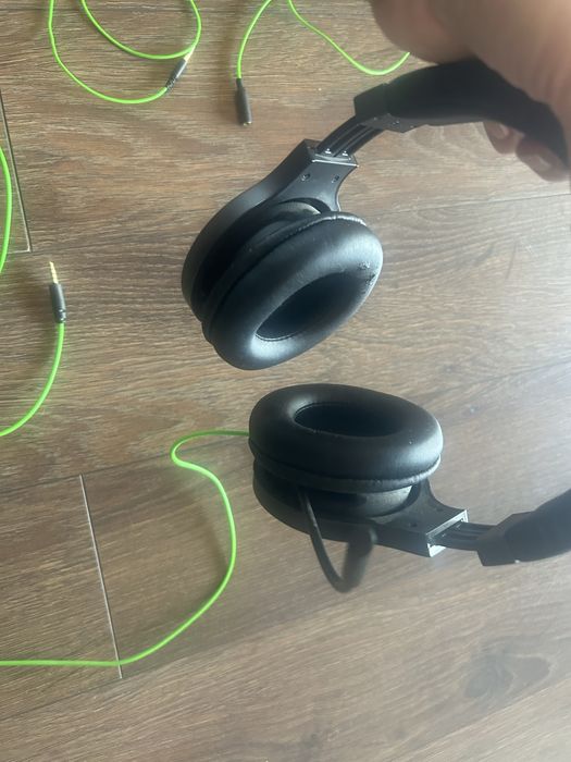 Słuchawki przewodowe do gier i muzyki  Razer Kraken Essential.