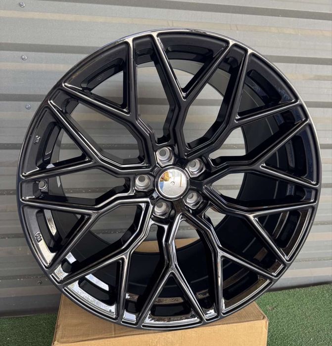 777 Новые разноширокие диски R20 5/120 BMW X5 F15 E70 E53 X6 F16 E71