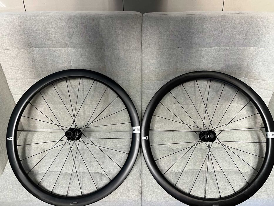 Koła karbonowe Atten L42 szosowe 700c