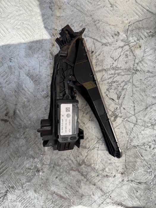 Педаль газу Volkswagen Golf 5 Passat B6 CC 1k1721503ad