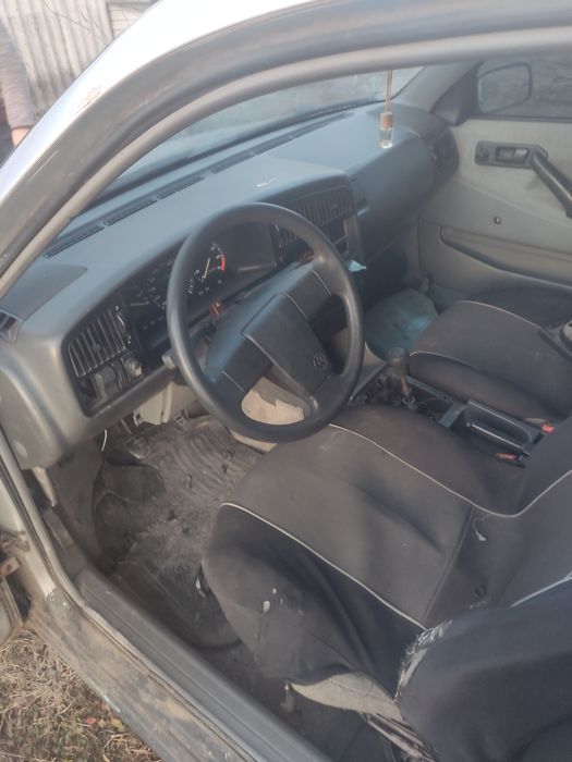 Пластик та багато іншого Фольксваген Пасат б3 VW Volkswagen Passat 1.8