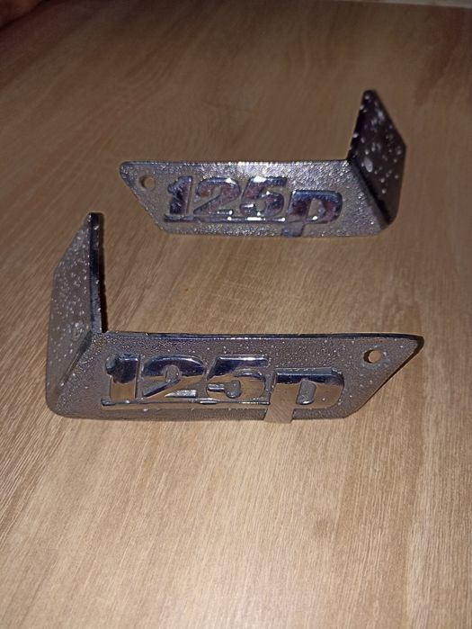 Emblematy od fiata 4 sztuki