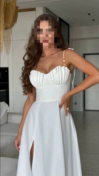 Випускні сукні.Корсетна сукня «Перлина» від бренду Bustier