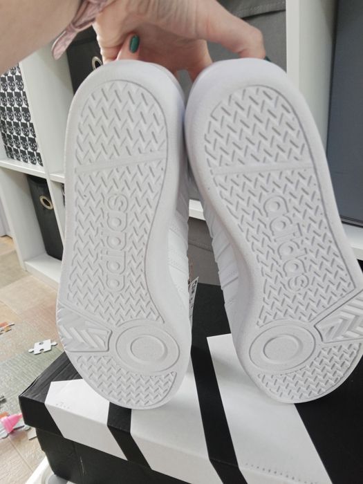 Білі кросівки, кеди adidas hoops 4.0 mid w