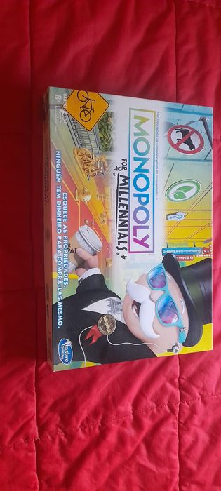 Monopoly Millennials jogo de tabuleiro
