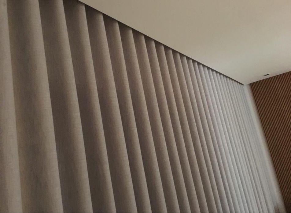 Estores e cortinados por medida