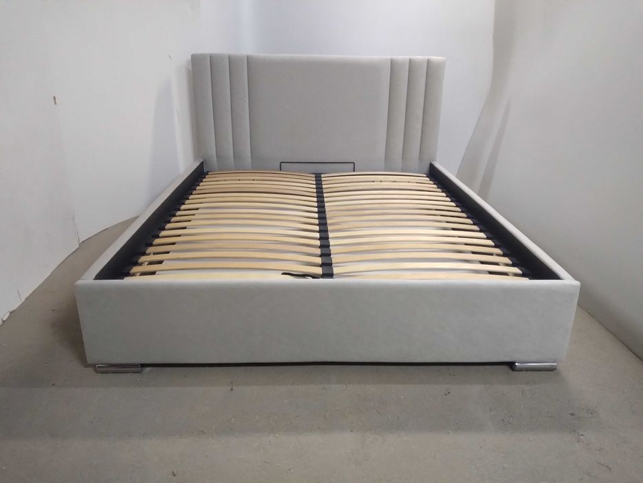 PRODUCENT OKAZJA Łóżko Tapicerowane stelaż metalowy pojemnik w cenie