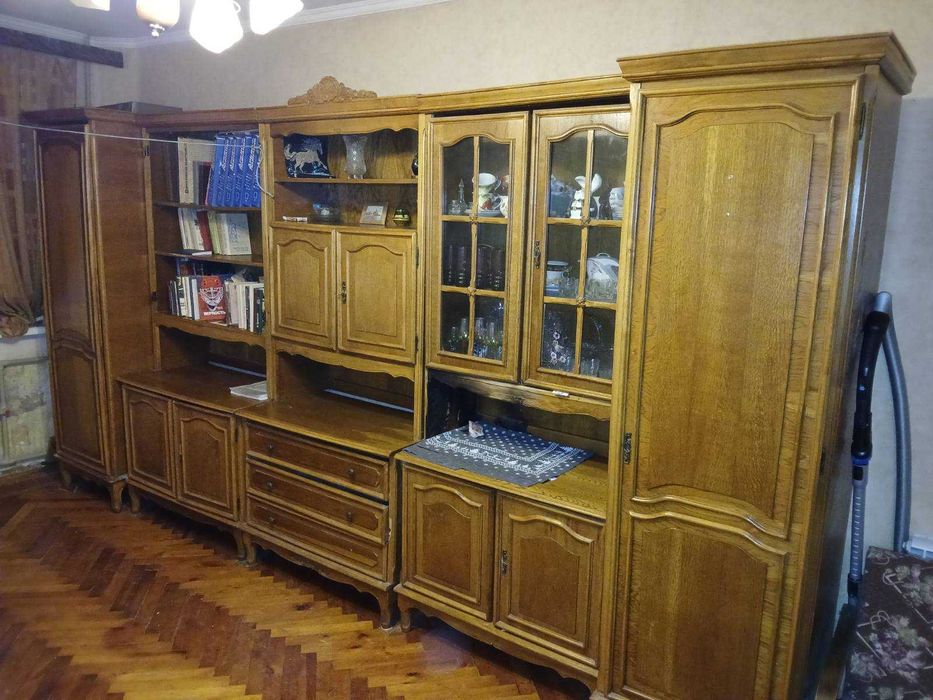 Стенка Рымыния. Дуб натуральный.