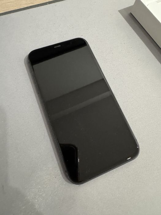 iPhone 11 128GB Czarny - Pierwszy Właściciel, Oryginalne Pudełko