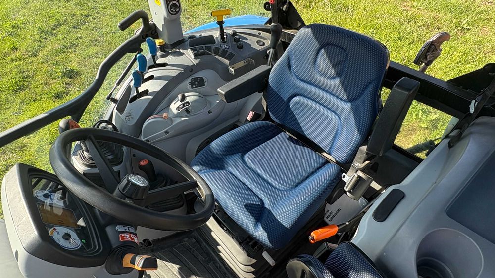 New Holland T5 Krajowy Niski Przebieg