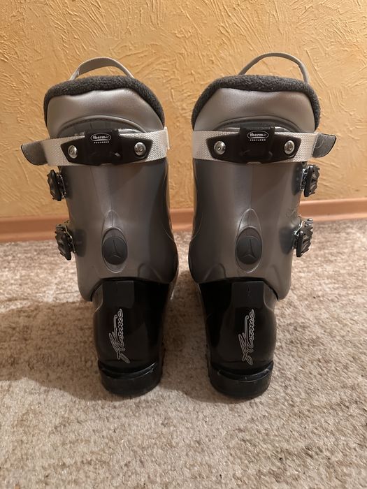 Atomic buty narciarskie damskie