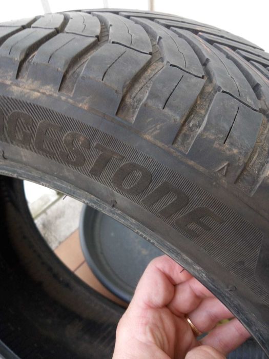 Pneu Bridgestone 225/45/17
