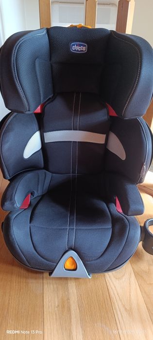 Cadeira Auto 2/3 Chicco com isofix