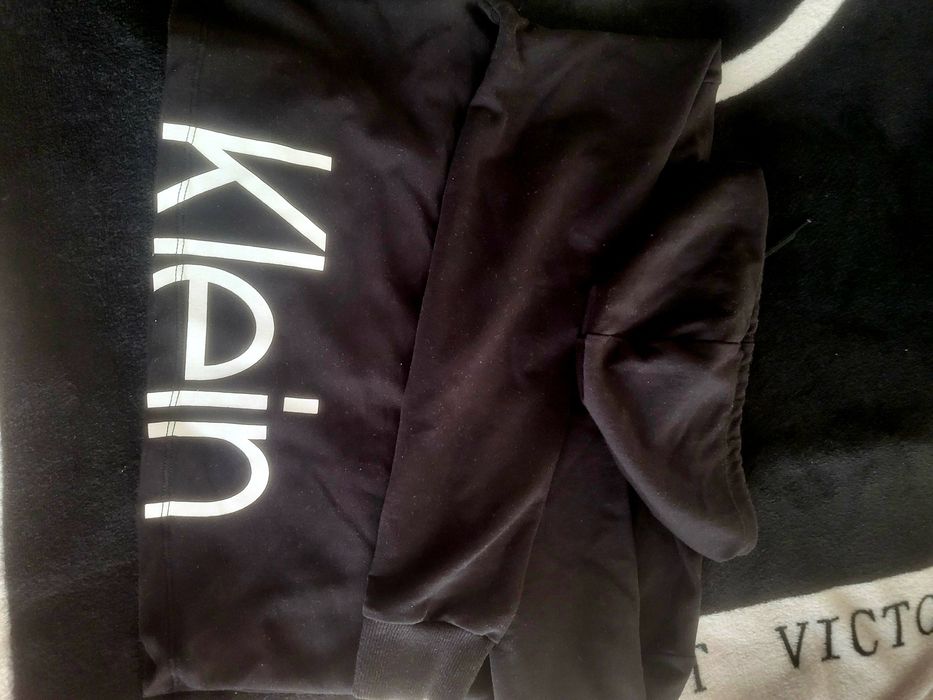 Bluza  krótką CK