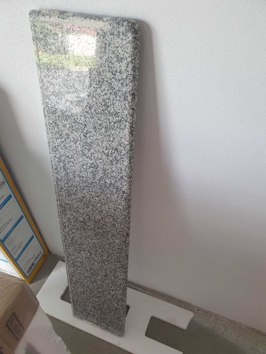 Parapet-granitowy