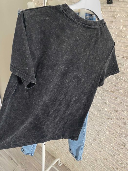 Nowy t-shirt bawełniany dekatyzowany z aplikacja Girls