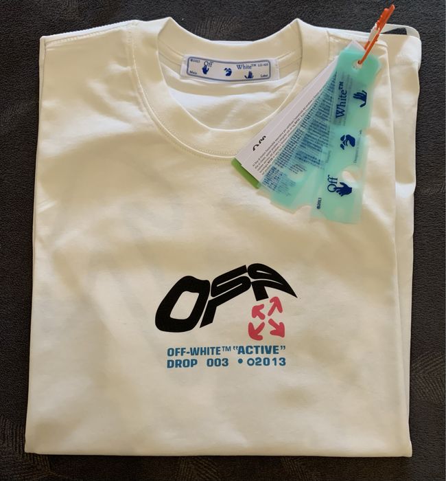 T-shirt branca OFF-WHITE