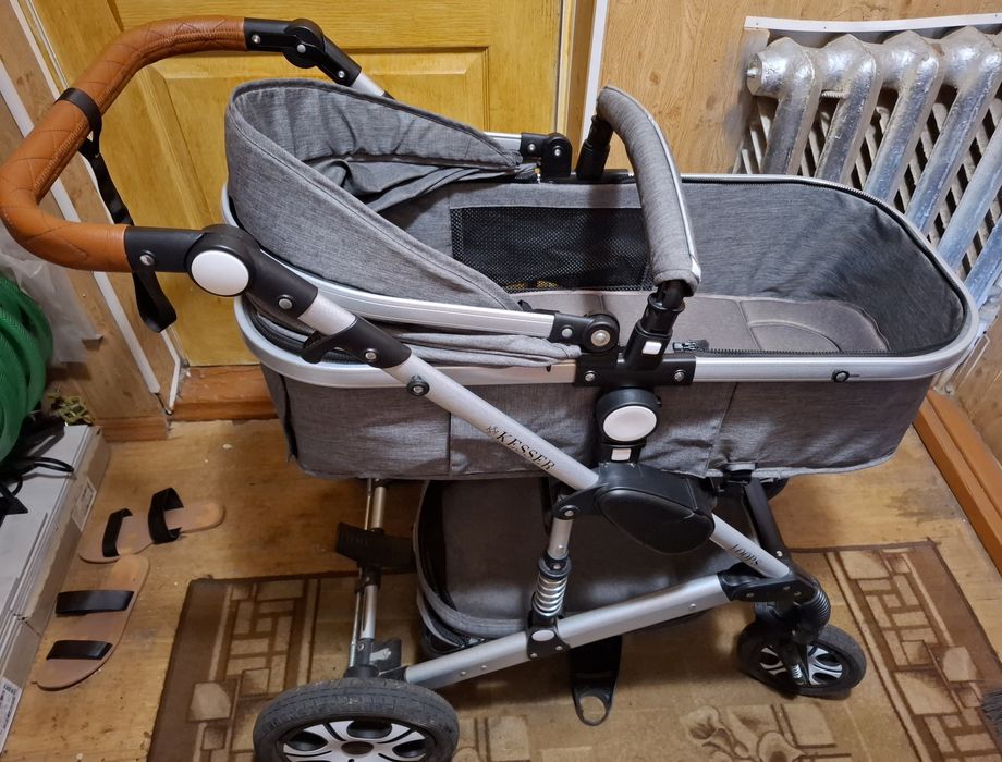 Продам дитячу коляску 3в1 Kesser( Німеччина). Люлька, автокрісло і прогулянкова коляска. Від народження до 3-4 років( до 22кг)