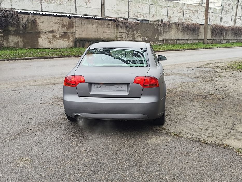Ауди а 4 б7 2.0 Бензин  Автомат