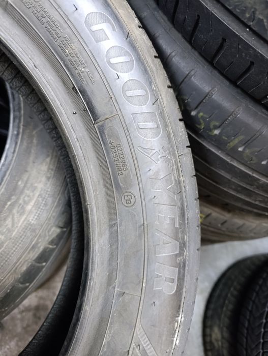 Шини комплект 175 65 17 Good year