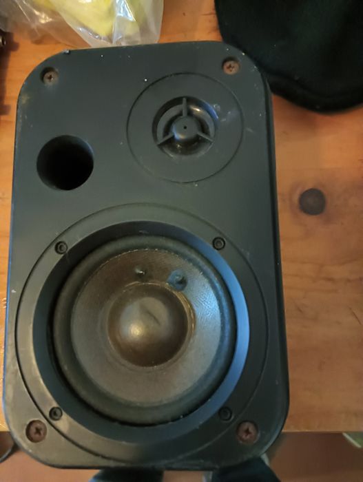 Coluna de Som Phillips