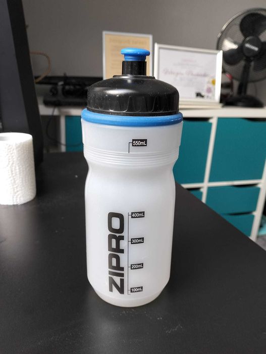 Bidon rowerowy Zipro 550ml